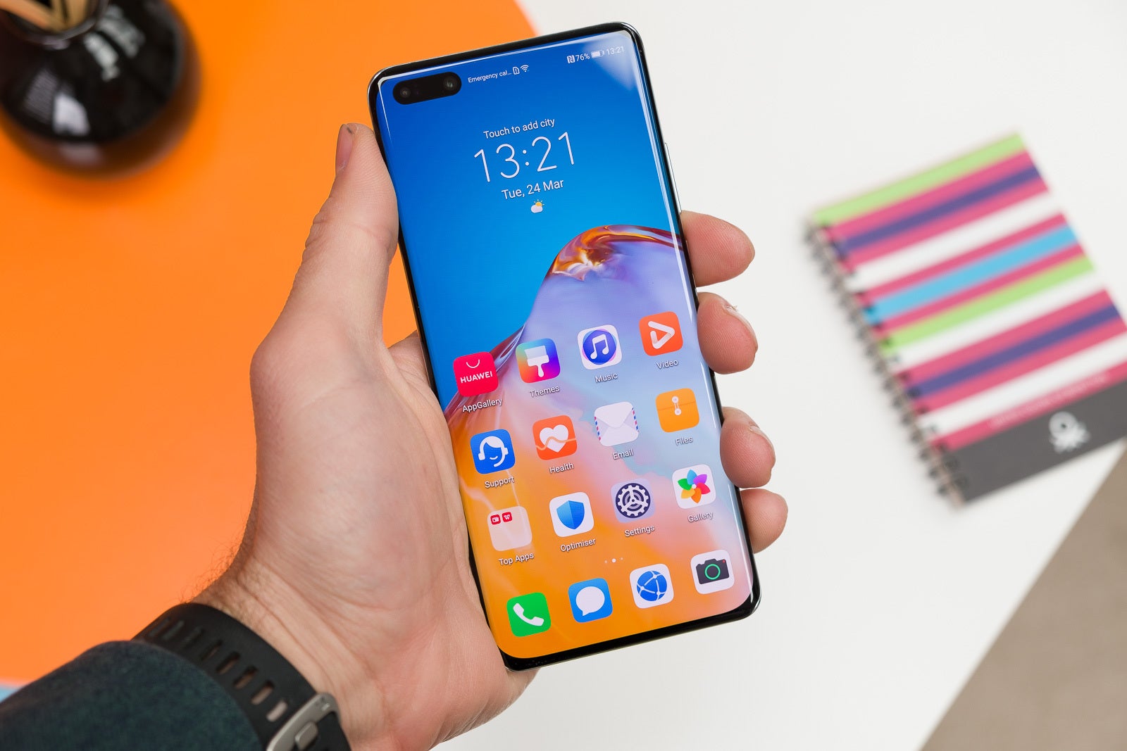  Huawei P40 Pro - Huawei&#039;s smartphone shipments dropped almost 60% in Western Europe last quarter