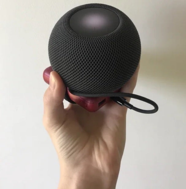 A Reddit user powers his HomePod mini using an 18W power bank - Apple makes important change to HomePod mini but fails to tell anyone