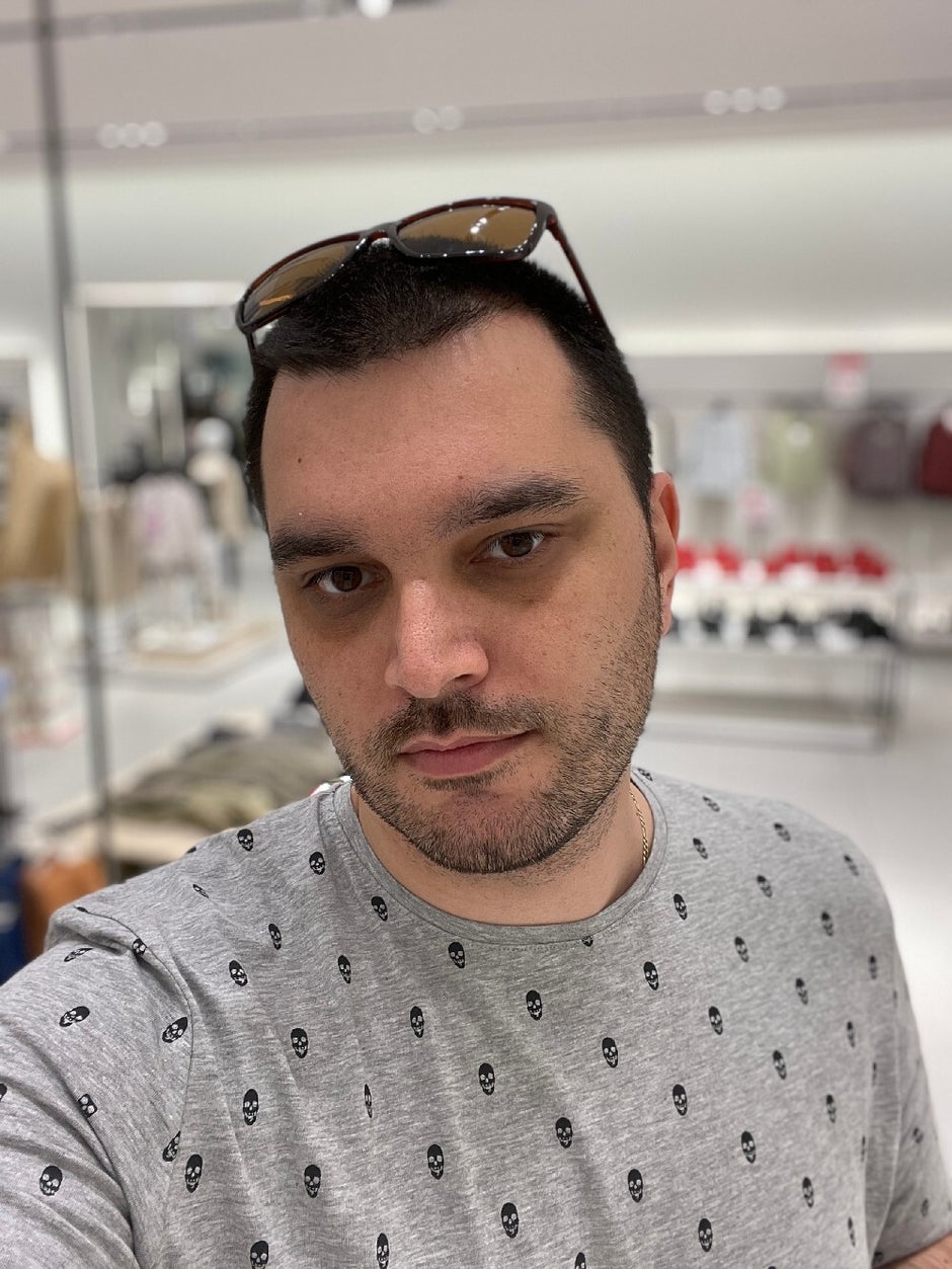 iPhone 12 Pro Max - Galaxy S21 Ultra vs iPhone 12 Pro Max, Pixel 5, Note 20 Ultra selfie camera comparison