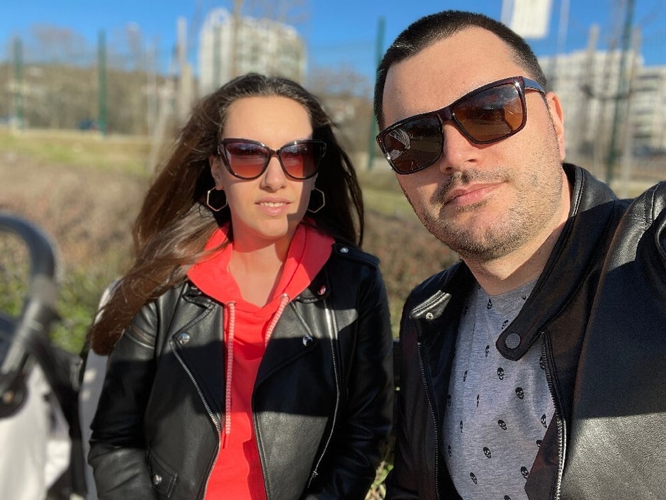 iPhone 12 Pro Max - Galaxy S21 Ultra vs iPhone 12 Pro Max, Pixel 5, Note 20 Ultra selfie camera comparison