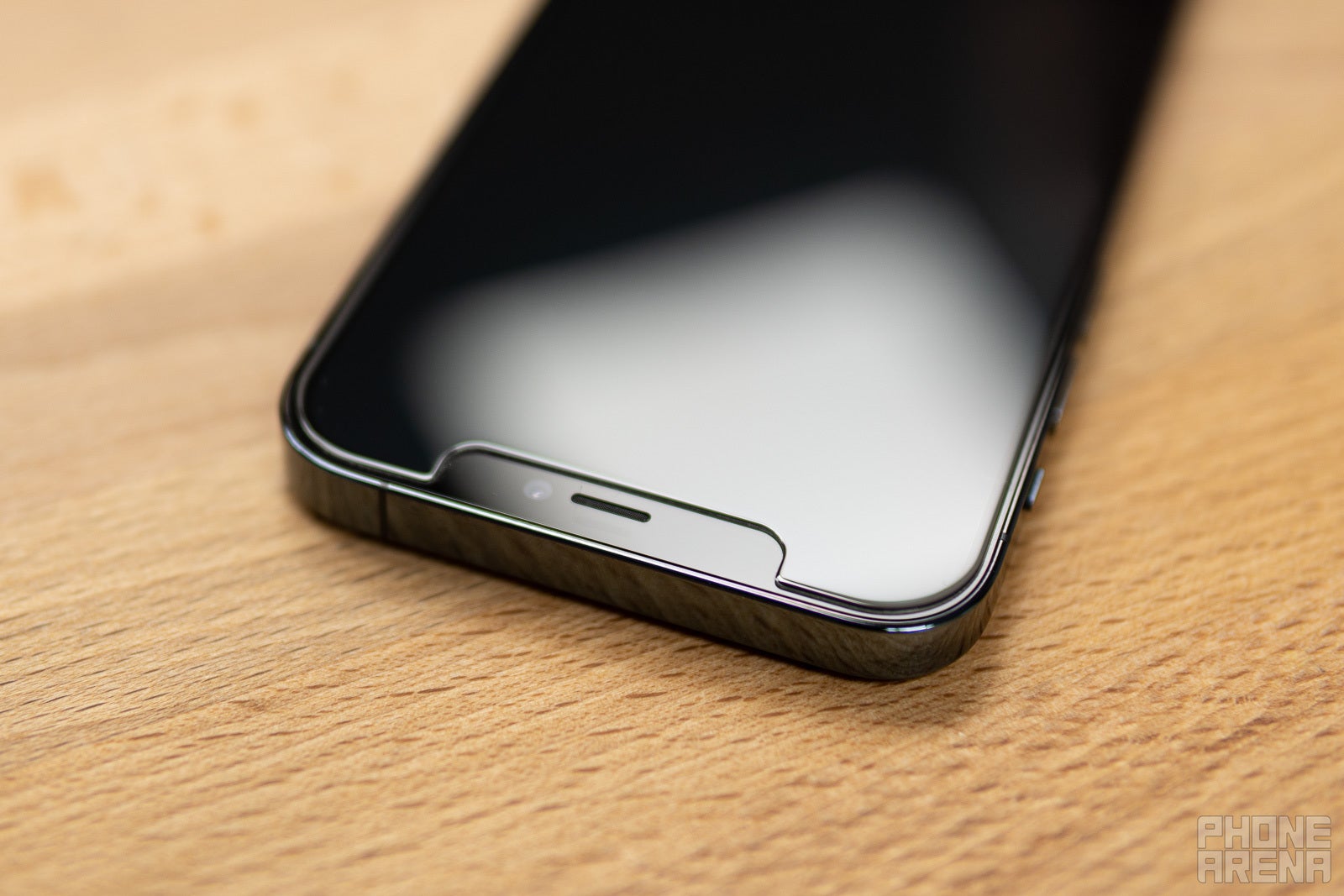 How to find the best screen protector? Tips with amFilm glass protectors for iPhone 12