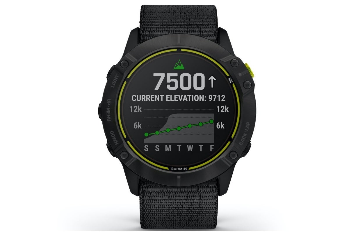 Garmin&#039;s newest smartwatch boasts a battery life of up to 65 days (!!!)