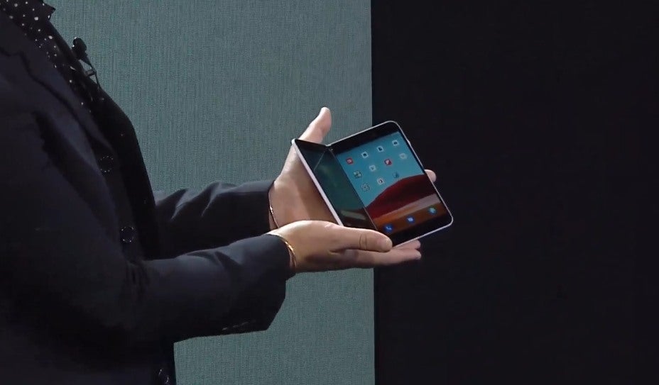 Eine Fortsetzung des abgebildeten Surface Duo wird anscheinend 5G unterstützen - Microsoft gibt Hinweise auf Surface Duo 2 mit Unterstützung für 5G