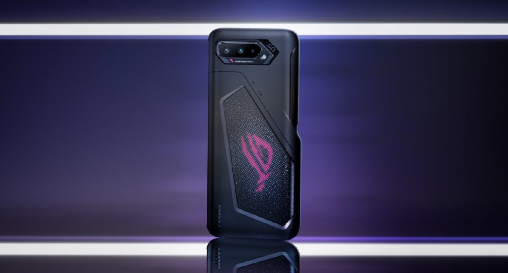 Game on! The Asus ROG Phone 5 goes official!