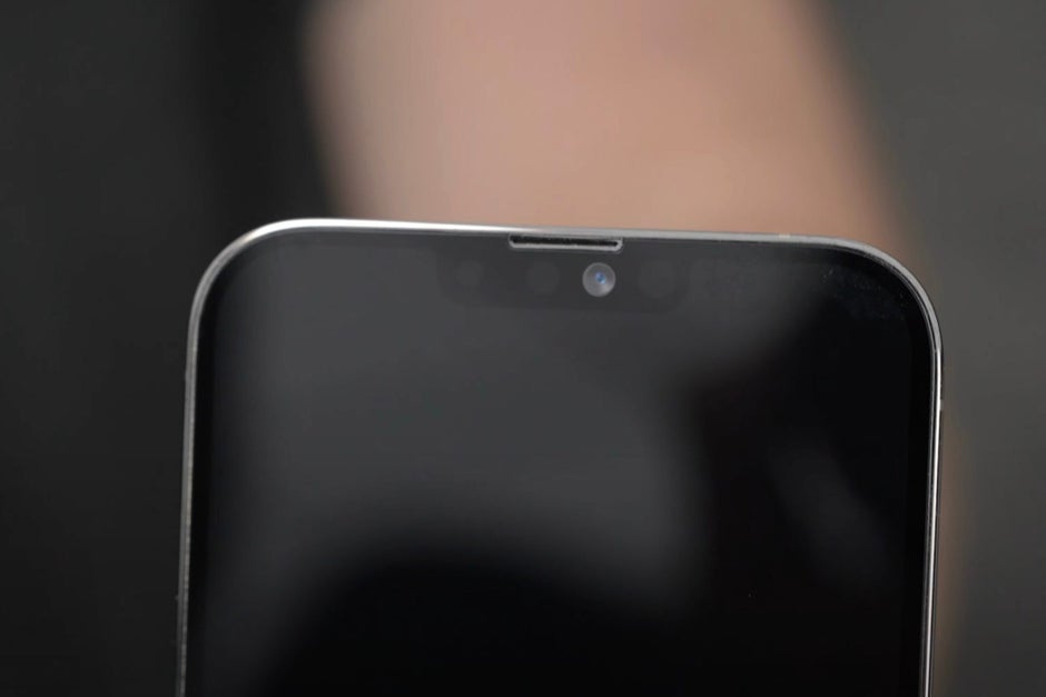 iPhone 13 Pro Max dummy unit - Here's one thing Apple's doing to make the iPhone 13 notch smaller