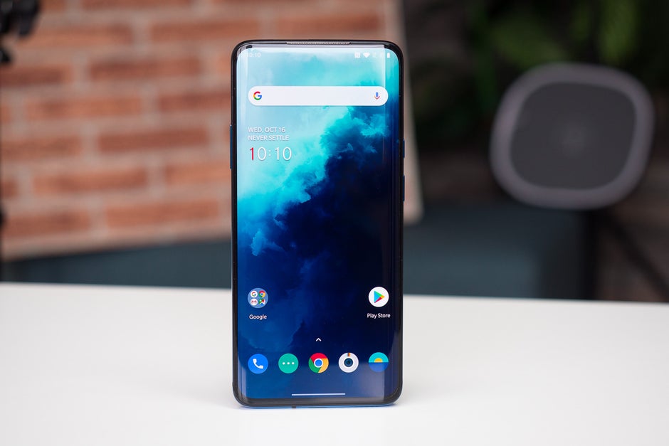 Le OnePlus 7T Pro reçoit un correctif pour éliminer les bogues sur Oxygen OS 11.0.1.1 - Les correctifs de l'appareil photo, le correctif de sécurité de mai et plus sont maintenant disponibles pour les téléphones de la série OnePlus 7