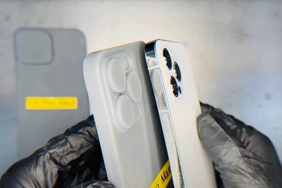 The rumored size of the iPhone 13 Pro Max camera bump. Would you like a thicker iPhone which doesn&#039;t have a camera bump? - The lost iPhone features we want back on the iPhone 13 &amp; 14