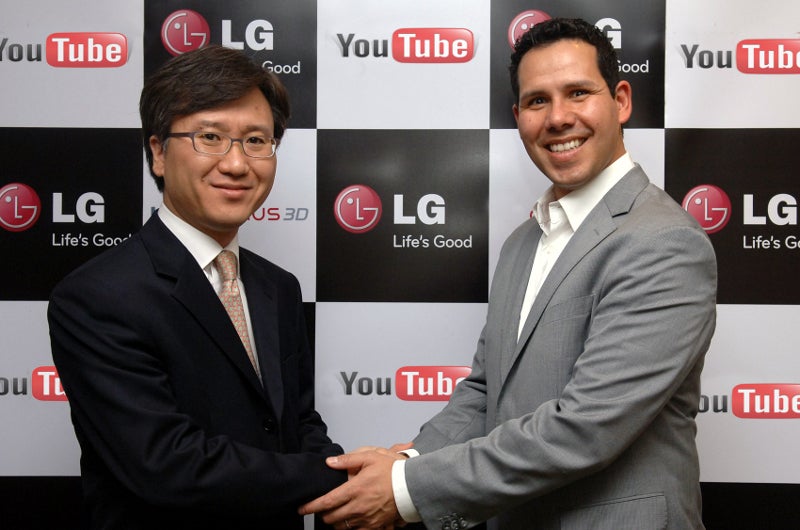 Left - Yong-seok Jang from LG, Right - Francsico Varela from YouTube"&nbsp - LG and YouTube partner to let you upload and share 3D content, starting with the LG Optimus 3D