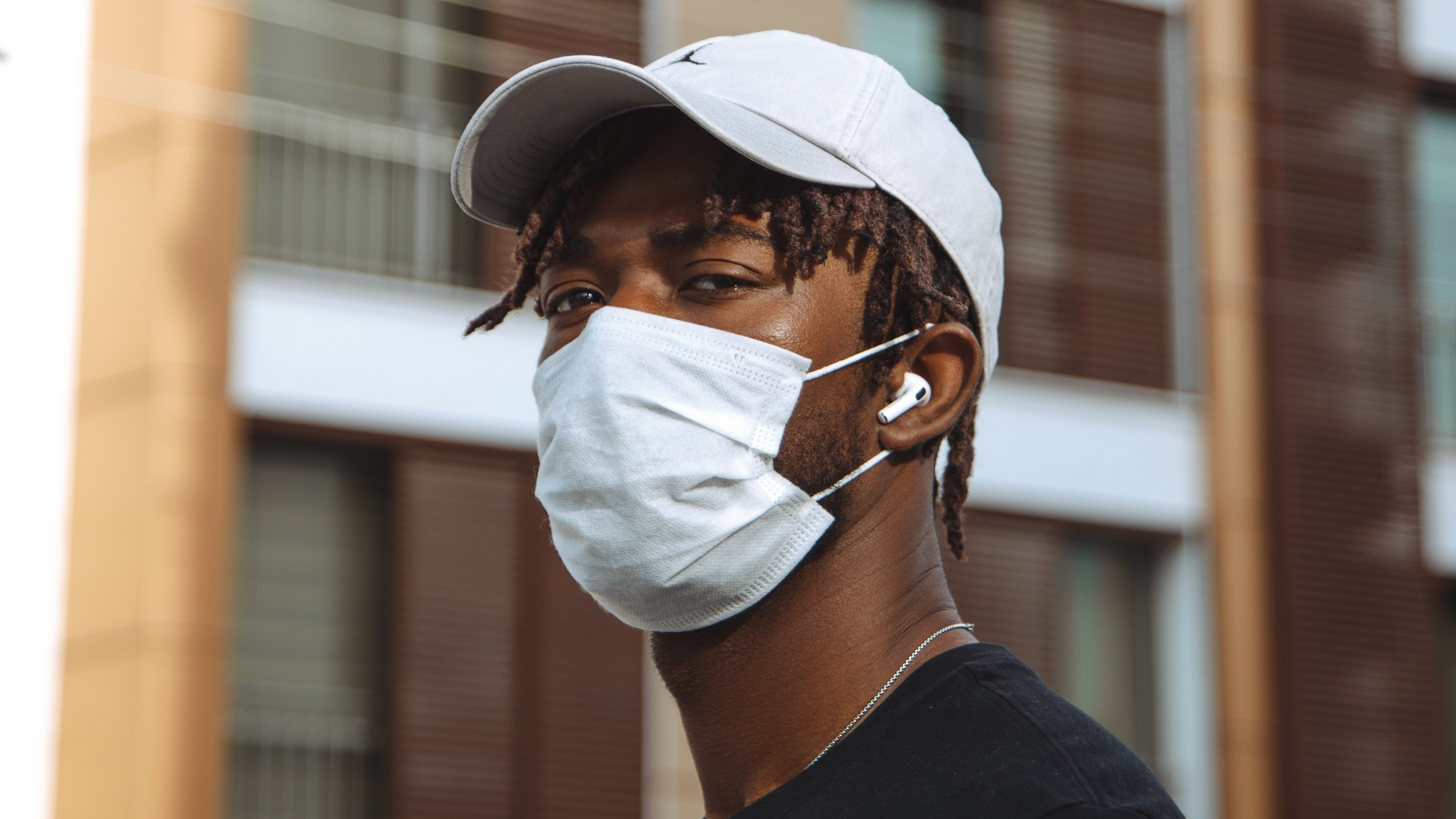 What are you gaining and what are you giving up, if you go down the Beats road? - Apple now makes AirPods for Android – is the walled garden starting to crack?
