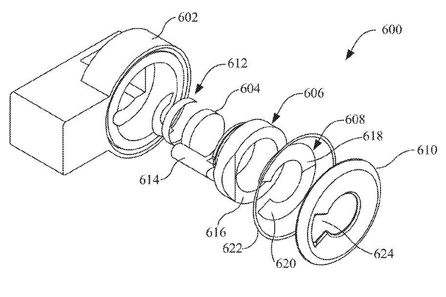 An image from the patent showing an arrangement of lenses and components that make up the attachment - Apple might add a way to measure temperature with your iPhone