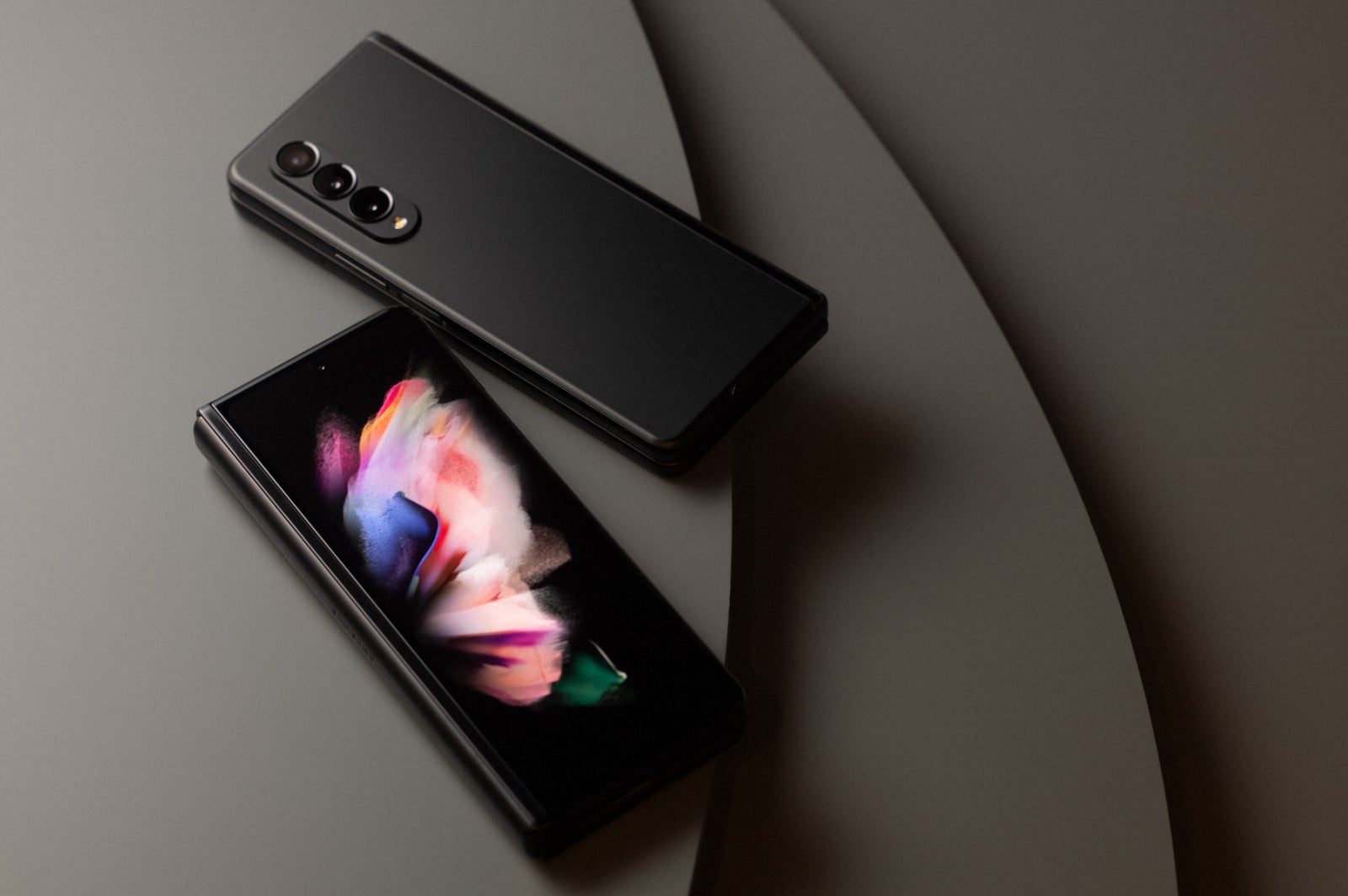 Samsung Galaxy Z Fold 3 5G is official: new specs, water resistance, S Pen