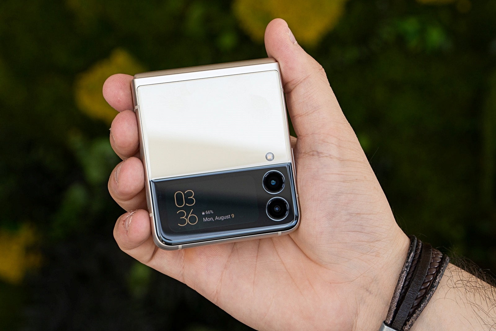 The Galaxy Z Flip 3 finally features water resistance - Аre the Samsung Galaxy Z Fold 3 and Z Flip 3 waterproof?