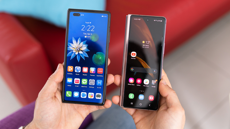 7 months after it was released, the Huawei Mate X2 still looks like a next-gen device next to Samsung's Z Fold 3, which isn't all that different from the Z Fold 2. - Galaxy Z Fold 3: Samsung's not-so-great flagship phone becomes a better tablet