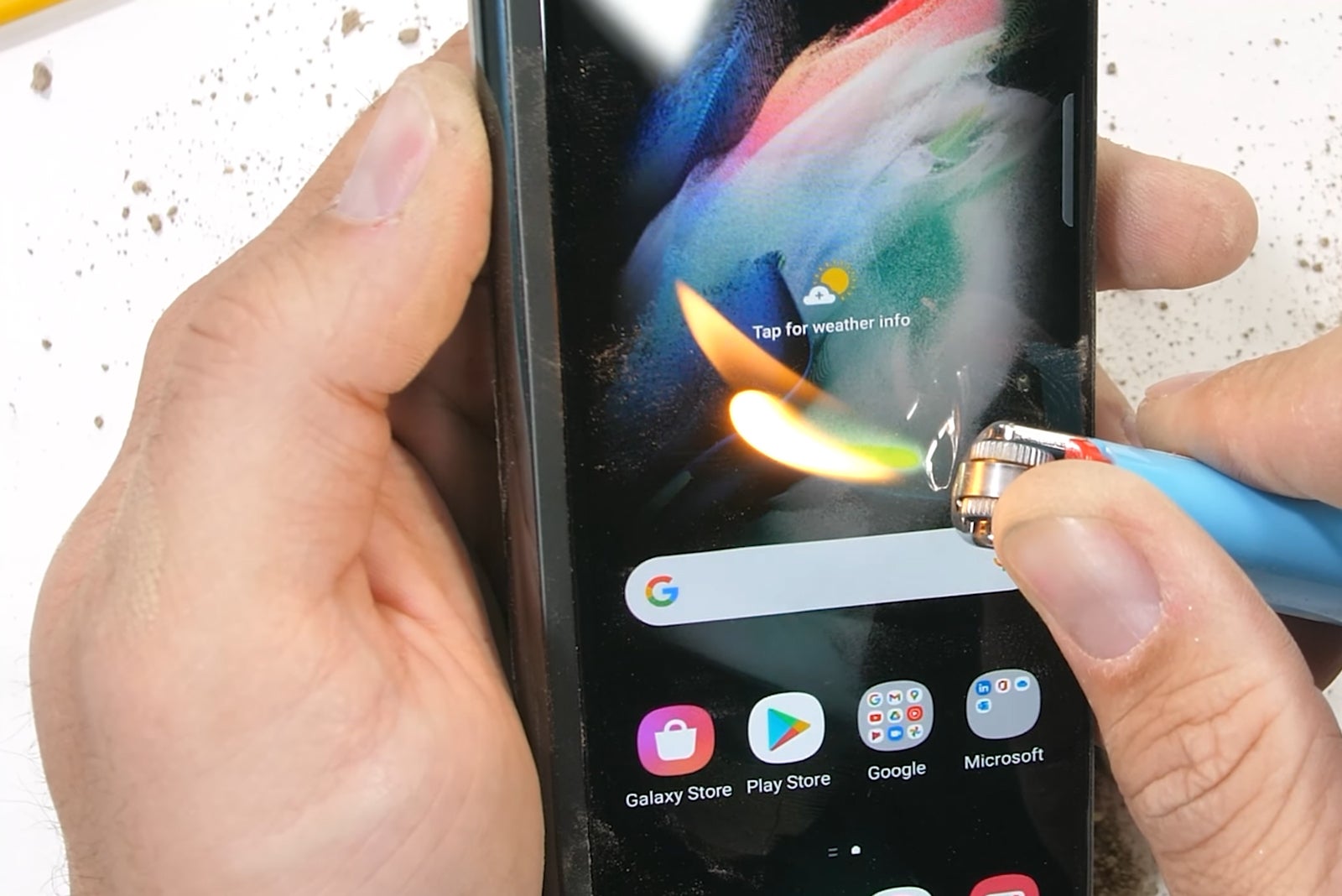 How much can the Galaxy Z Fold 3 survive? (Ultimate durability test)