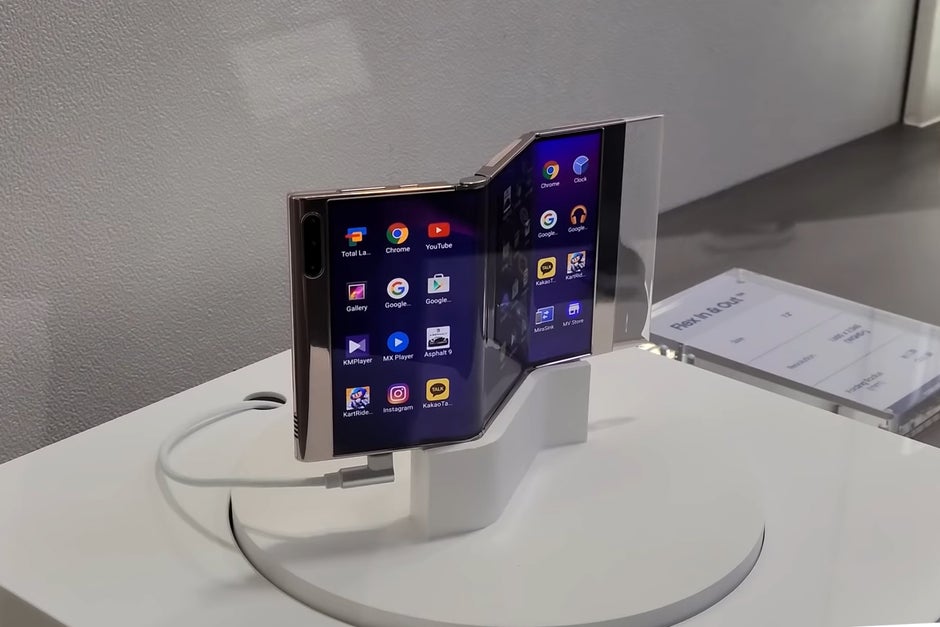 Samsung unveils futuristic triple-folding display prototype