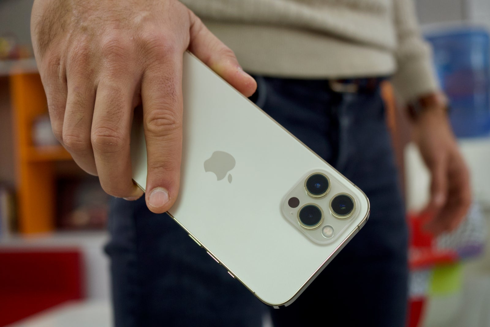 The iPhone 12 Pro Max was the first Apple phone with Sensor-shift - LG takes over most iPhone 13 camera production as sensor-shift tech is tipped again