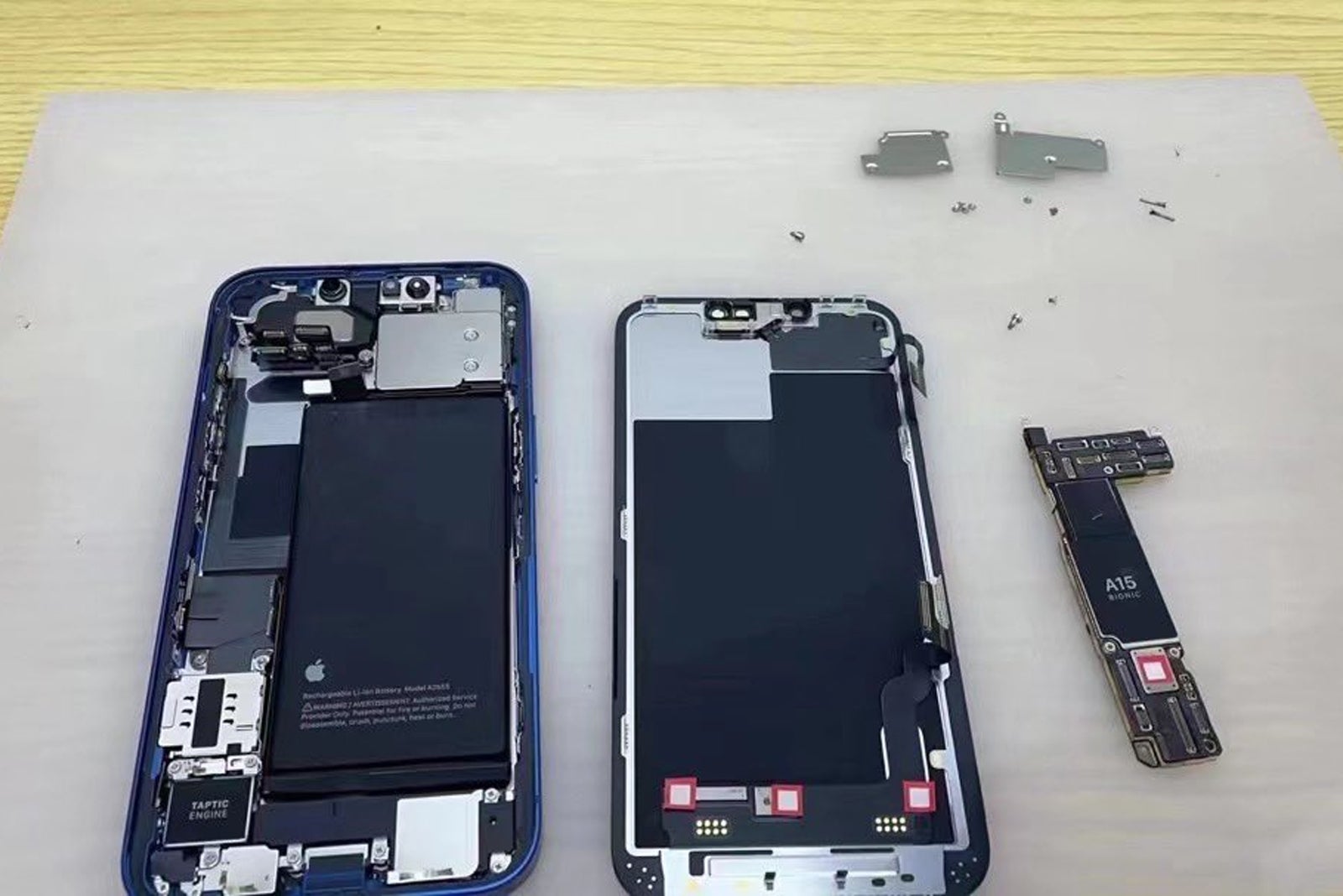A first look inside the iPhone 13