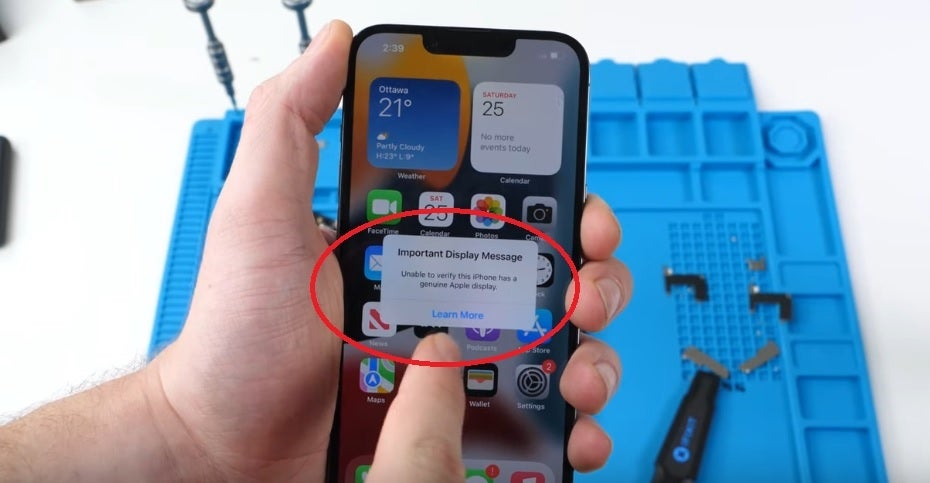 Apple alerts users when a screen repair done by a third party disables Face ID - How you&#039;re forced to have Apple repair your busted iPhone display