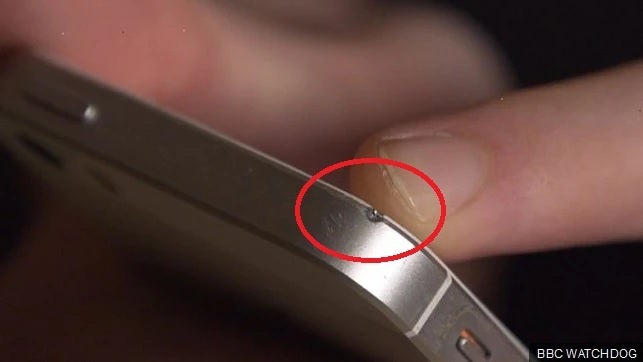 Apple refused to honor its discounted battery replacement price unless the owner of this phone spent $339 USD to repair this ding - How you&#039;re forced to have Apple repair your busted iPhone display