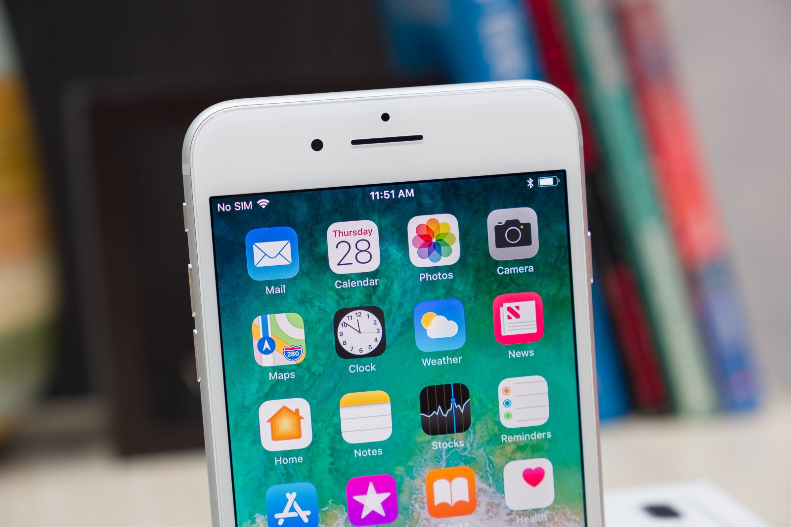 The iPhone 8 Plus&#039; front camera image sensor design might be illegal - Apple sued yet again; This time over iPhone, iPad, and MacBook cameras