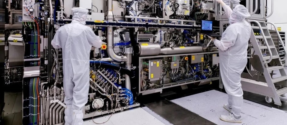 The next-generation $150 million EUV machine will keep Moore's Law alive for the next decade - ASML's next-gen EUV promises faster phones with improved battery life for the next decade
