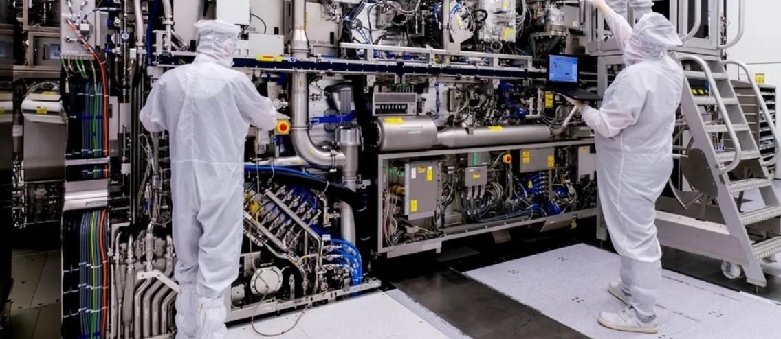 The next-generation $150 million EUV machine will keep Moore&#039;s Law alive for the next decade - ASML&#039;s next-gen EUV promises faster phones with improved battery life for the next decade