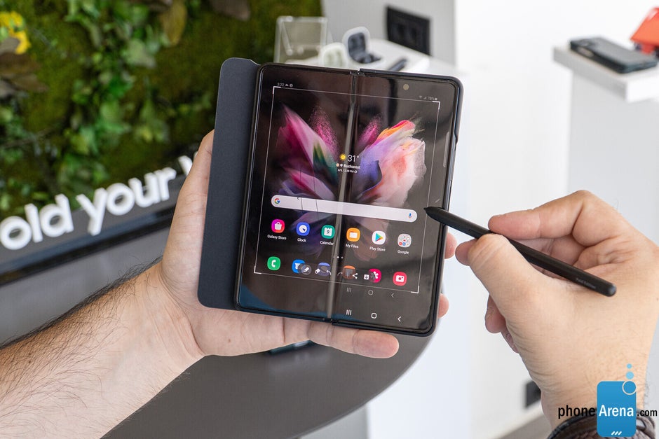 The Samsung Galaxy Z Fold 3 is incredible - What's up with Samsung phones catching on fire?