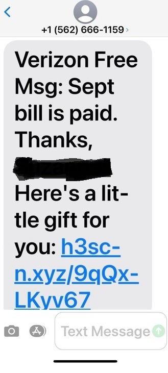 Someone&#039;s going phishing using this bogus text to try and gather personal information from Verizon subscribers - Verizon subscribers are the target of a phishing expedition; do not respond to this text message