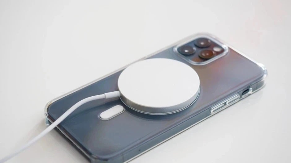 Behold the first USB-C iPhone! Sadly, it is a DIY project