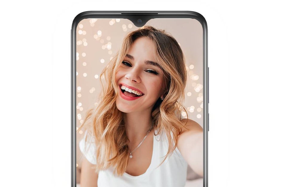 TCL 205 leaks with a waterdrop notch, sizeable chin, and dual-camera system