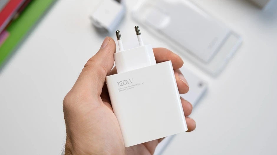 150W fast-charging phones might be on the way