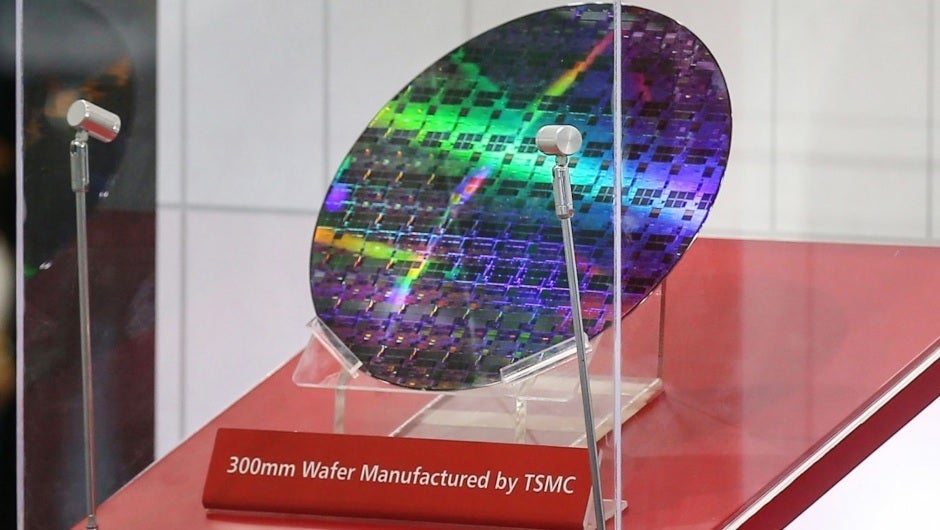 A wafer before it is sliced up by TSMC - Experts fear that China is eyeing control of TSMC with a Taiwan takeover