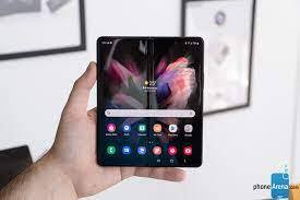 Samsung galaxy z fold 3 - samsung hits a grand slam with its 5g foldable as deliveries jump 400% in 2021
