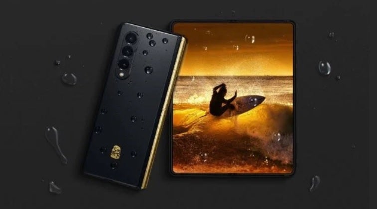 One UI 4 is rolling out to the Samsung W22 5G - Two Samsung phones off the beaten path are updated to Android 12 with the One UI 4 update