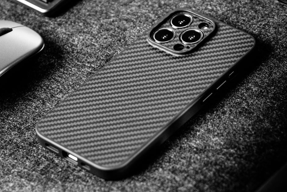 Extreme protection, thin case: Benks Kevlar cases