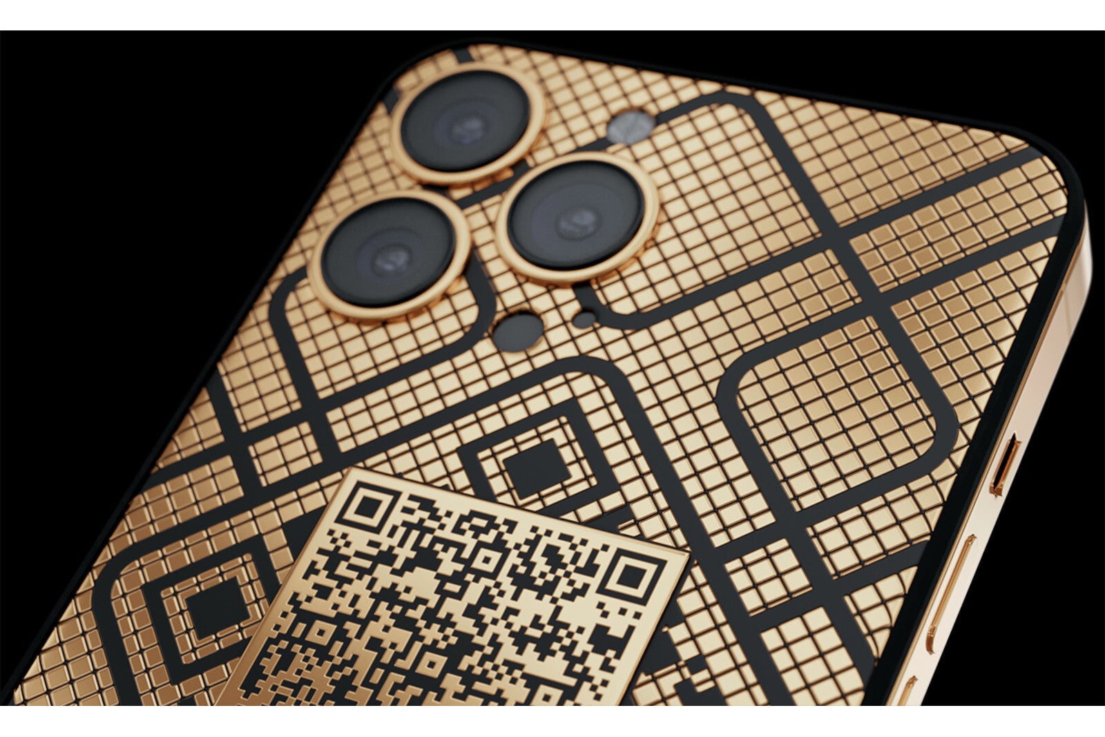 iPhone 13 Pro, Pro Max - GOLDEN CARD - You can get an iPhone 13 Pro engraved with a gold QR code