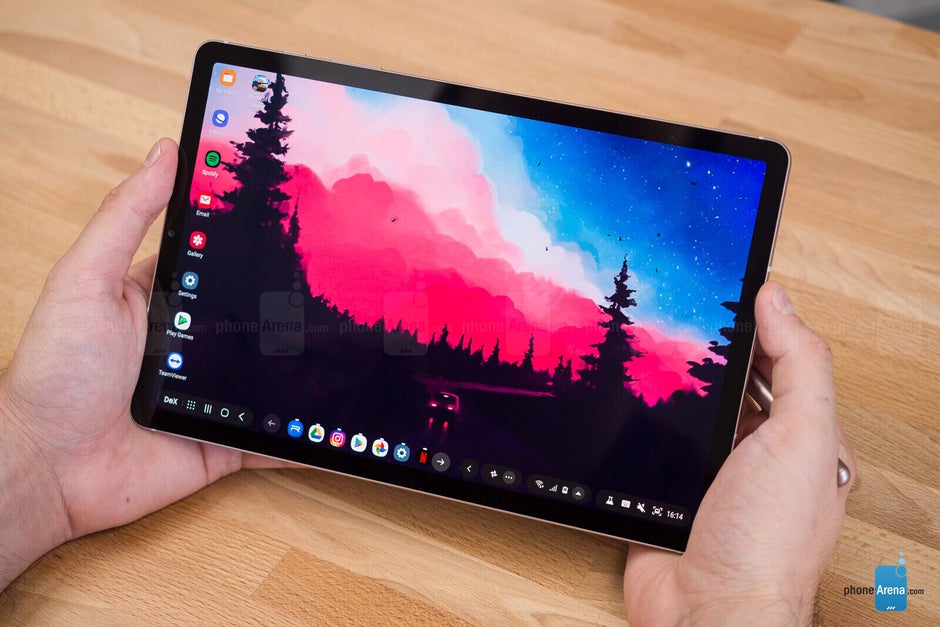 Samsung's premium One UI experience includes this lovely desktop mode (DeX) - We asked, you answered: The perfect tablet is...