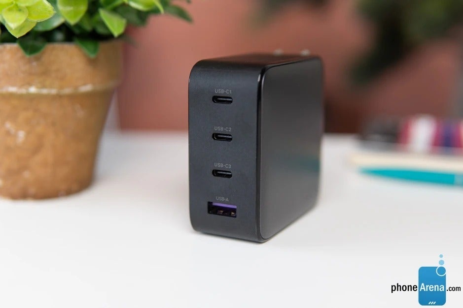 Charge all your devices with the Ugreen Nexode 100 W (promo code inside)