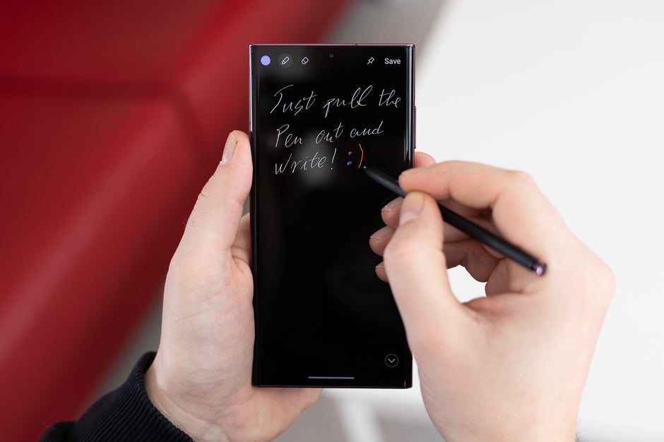 Screen off memo - color ink over black screen - Galaxy S22 Ultra and S Pen: Everything you need to know