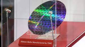 A 300mm or 12-inch wafer that will be diced to produce individual silicon chips - Qualcomm rumored to unveil 4nm Snapdragon 8 Gen 1+ in May; chip could be powering new phones by June