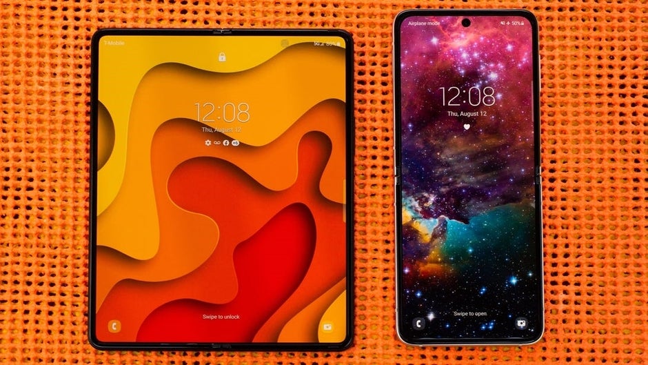 The Galaxy Z Fold 3 and Z Flip 3 can be found for 50% off just six months after release. On eBay. - Why I buy my iPhones and Android phones from eBay instead of Apple and Samsung