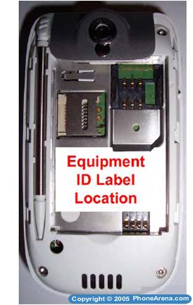 FCC shows the tiny Motorola A1200 Linux smartphone with touch-screen