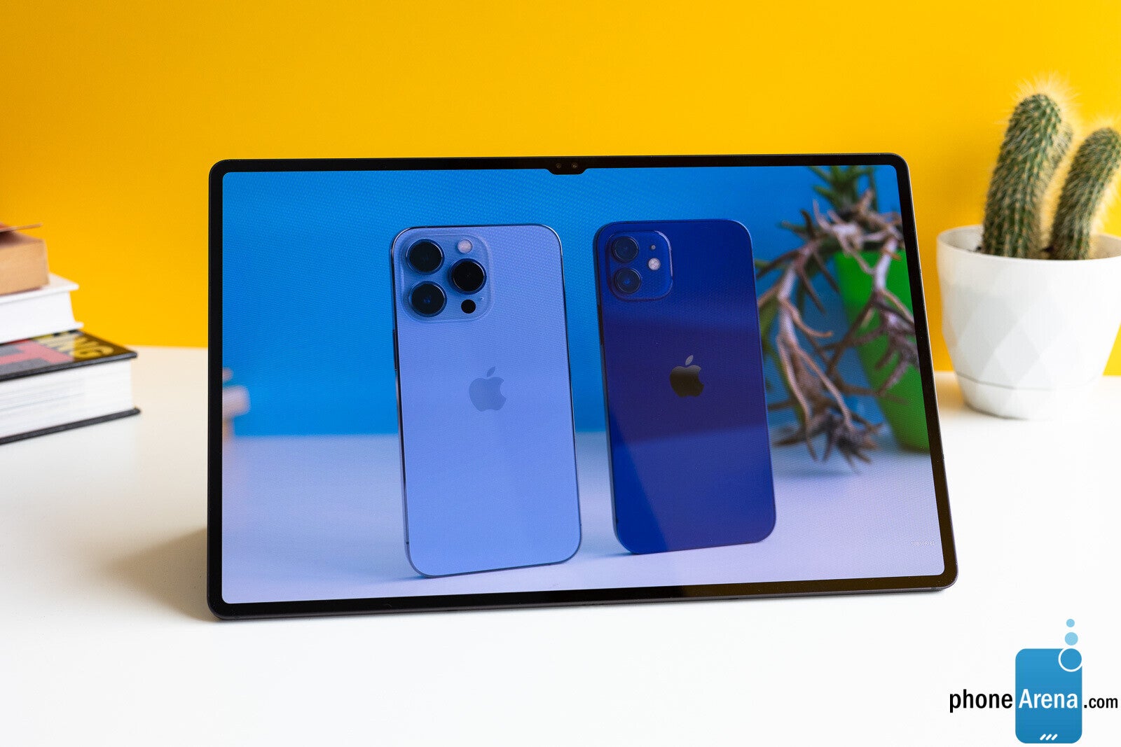 The Samsung Galaxy Tab S8 Ultra - The notch is here to stay, even if iPhone 14 drops it