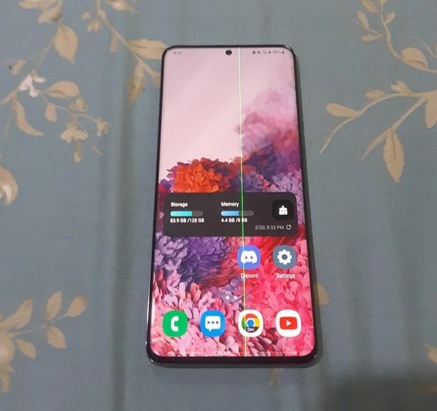 A vertical green line has been showing up on the display of quite a few Galaxy S20 series handsets - Bug from software update is causing serious issues with the Galaxy S20 series displays