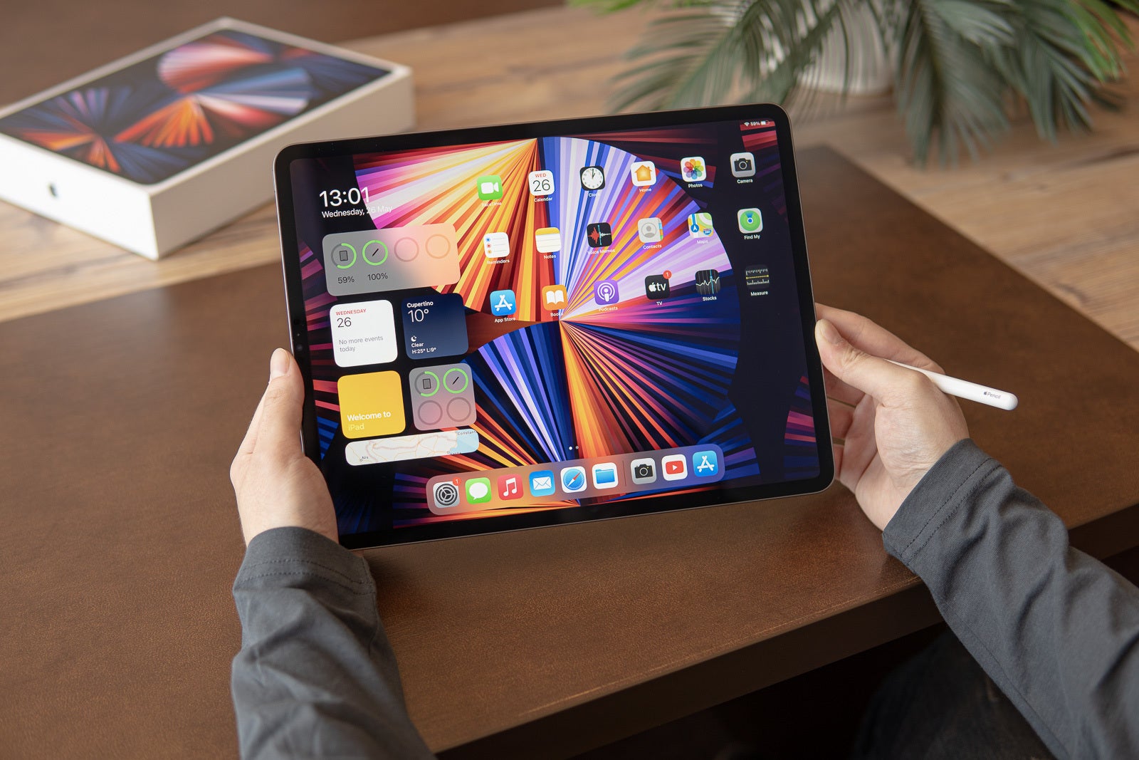 The Department of Veterans Affairs bought 80,930 iPads but the Agency lost $571,000 in expired pre-paid data plans - U.S. Department of Veterans Affairs wastes $2 million on smartphones, tablets for homeless vets