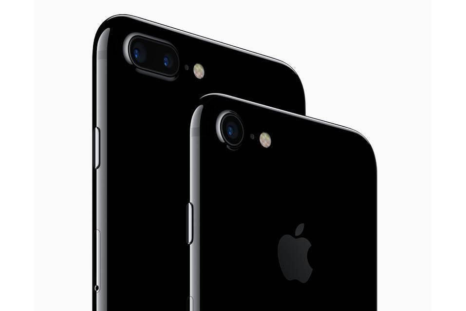 L'iPhone 7 è antico negli anni del telefono, ma non dovrebbe importare fintanto che il suo chip è in grado di supportare iOS 16 - Apple suscita proteste per l'eliminazione del supporto per iPhone 7 duo con iOS 16