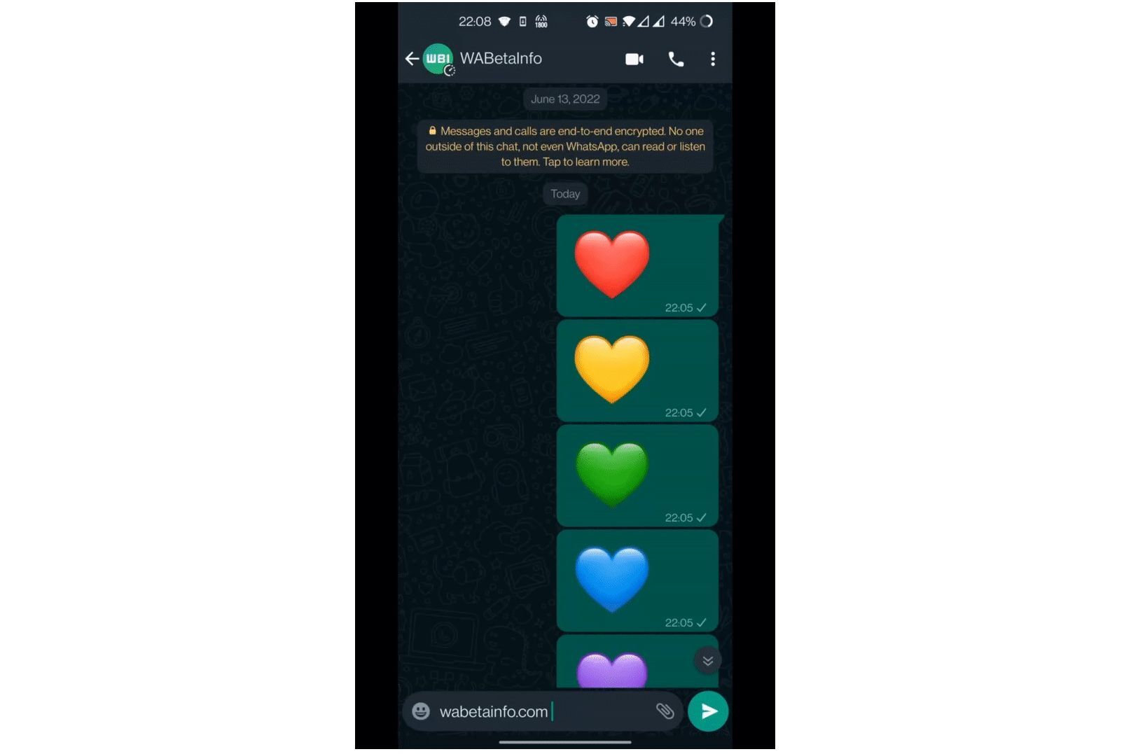 Crédito da imagem - WABetaInfo - Emojis animados de coração estão chegando ao WhatsApp para Android