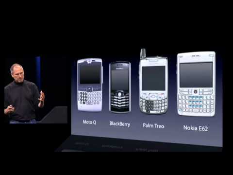 Mendiang Steve Jobs terlihat mengubah dunia pada 9 Januari 2007 dengan diperkenalkannya iPhone - Gedung Putih untuk menganugerahi Jobs secara anumerta dengan Presidential Medal of Freedom