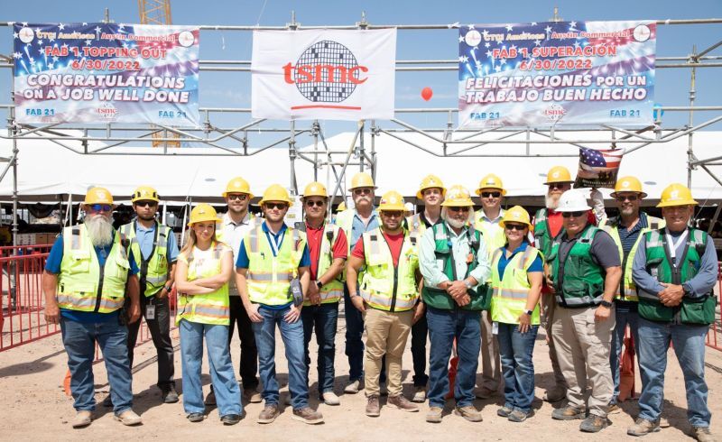 TSMC celebrates the completion of the structure known as Fab 21 in Phoenix, Arizona - TSMC completes the construction of its Phoenix-based fab which will produce 5nm chips in 2024