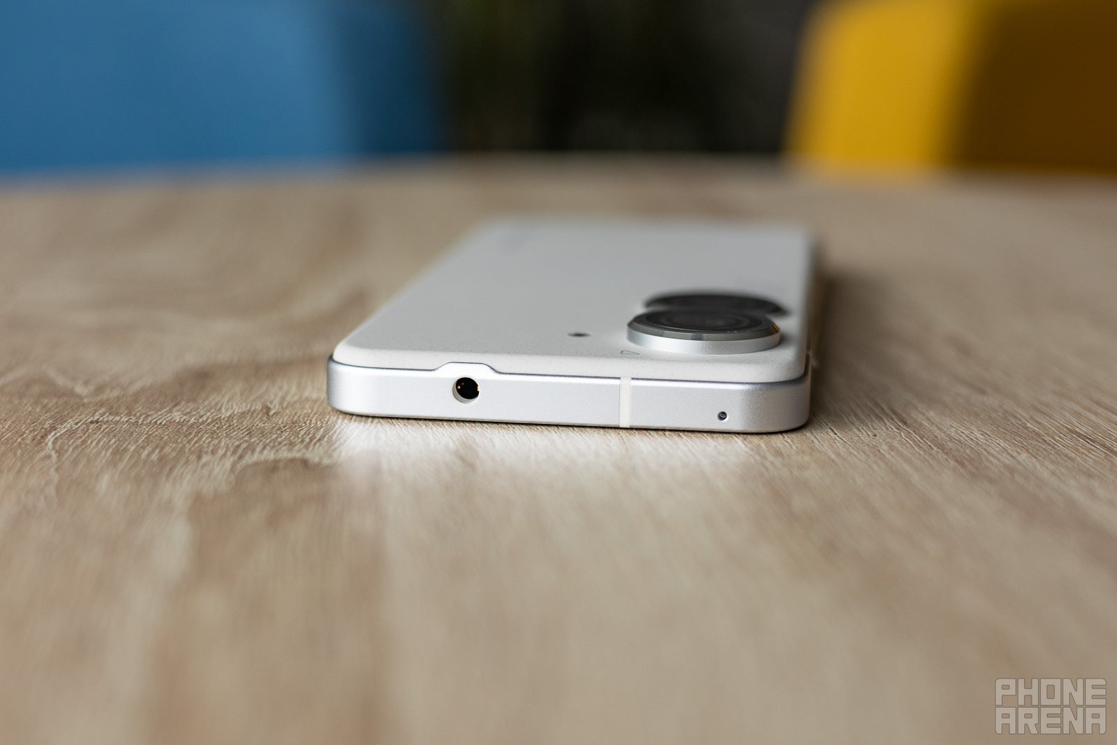 (Image Credit - PhoneArena) The Zenfone 9 proves that you can have great battery life AND a headphone jack - This unassuming new phone exposes the hypocrisy of modern iPhone and Galaxy flagships